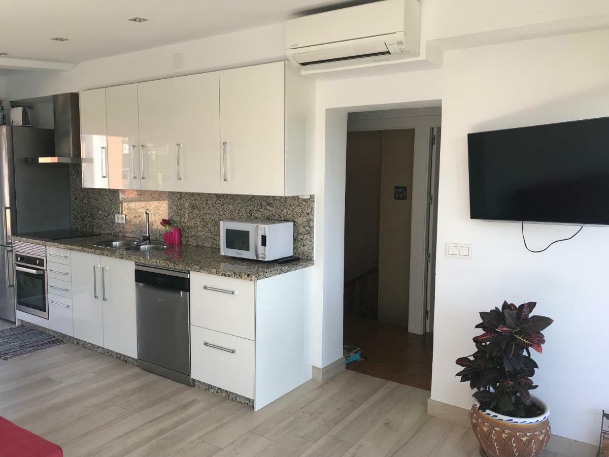 With Private Patio Appartement